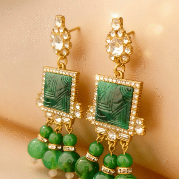 Vintage Gilded Malachite Tassel Earrings (Diamond-Inlaid Palace-Style Emerald Design)