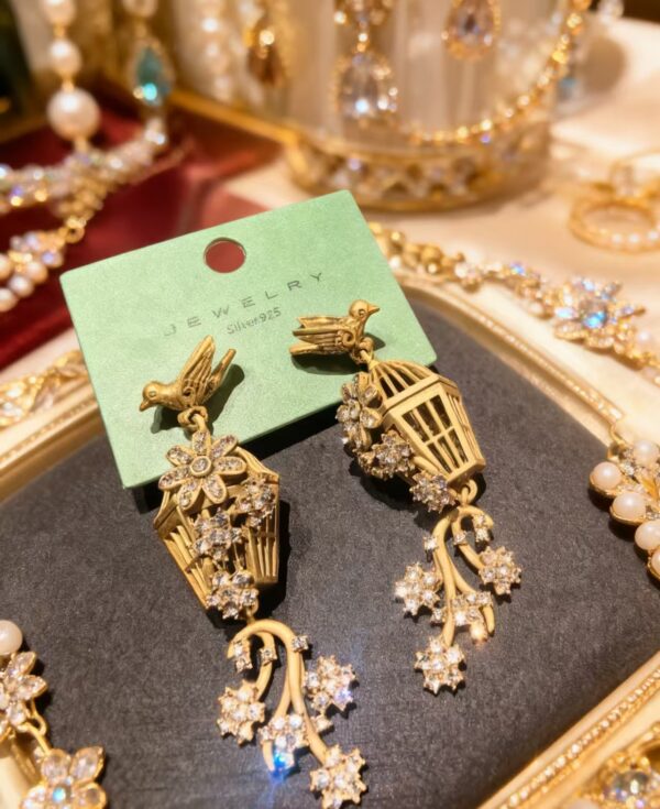 Vintage Gold Diamond Birdcage Tassel Earrings (Royal Style Luxury Sparkling Ear Accessories)