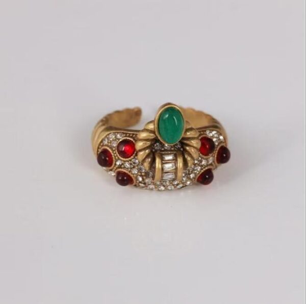 Vintage Copper-Plated Distressed Gold Green Agate Ring