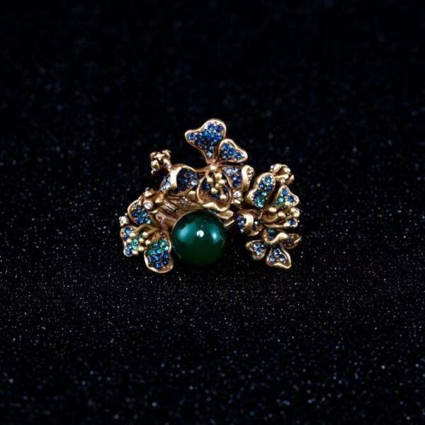 Retro Gold Green Agate Butterfly Ring