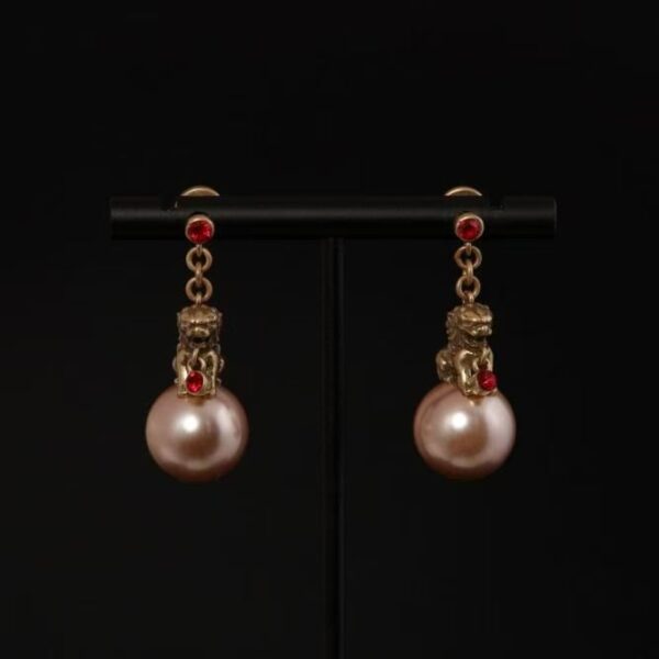 Delicate Natural Pearl Drop Earrings