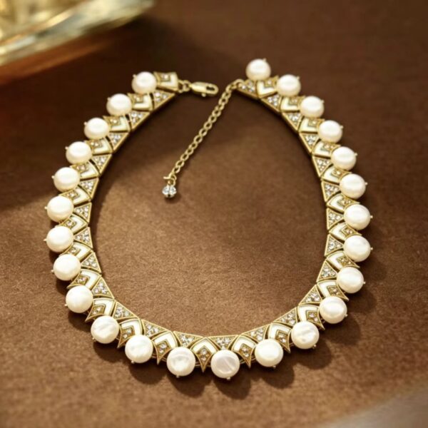 Vintage Gold-Plated White Shell Pearl Choker Necklace